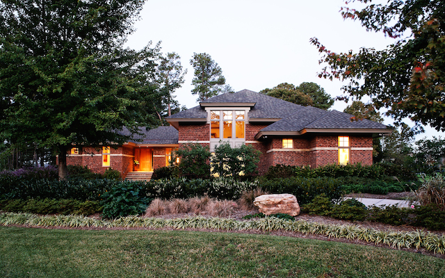 Contemporary Private Residence on the Lynnhaven River